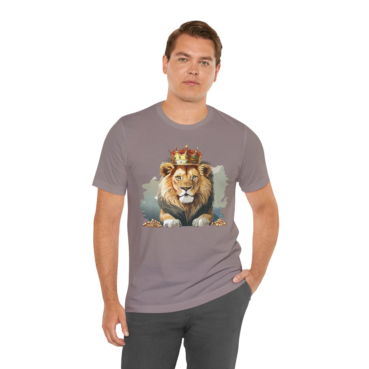 Majestic Lion Crown T-shirt, Animal Shirt, Lion Tee, Unisex Top, Birthday Gift, Shirt with Animal design