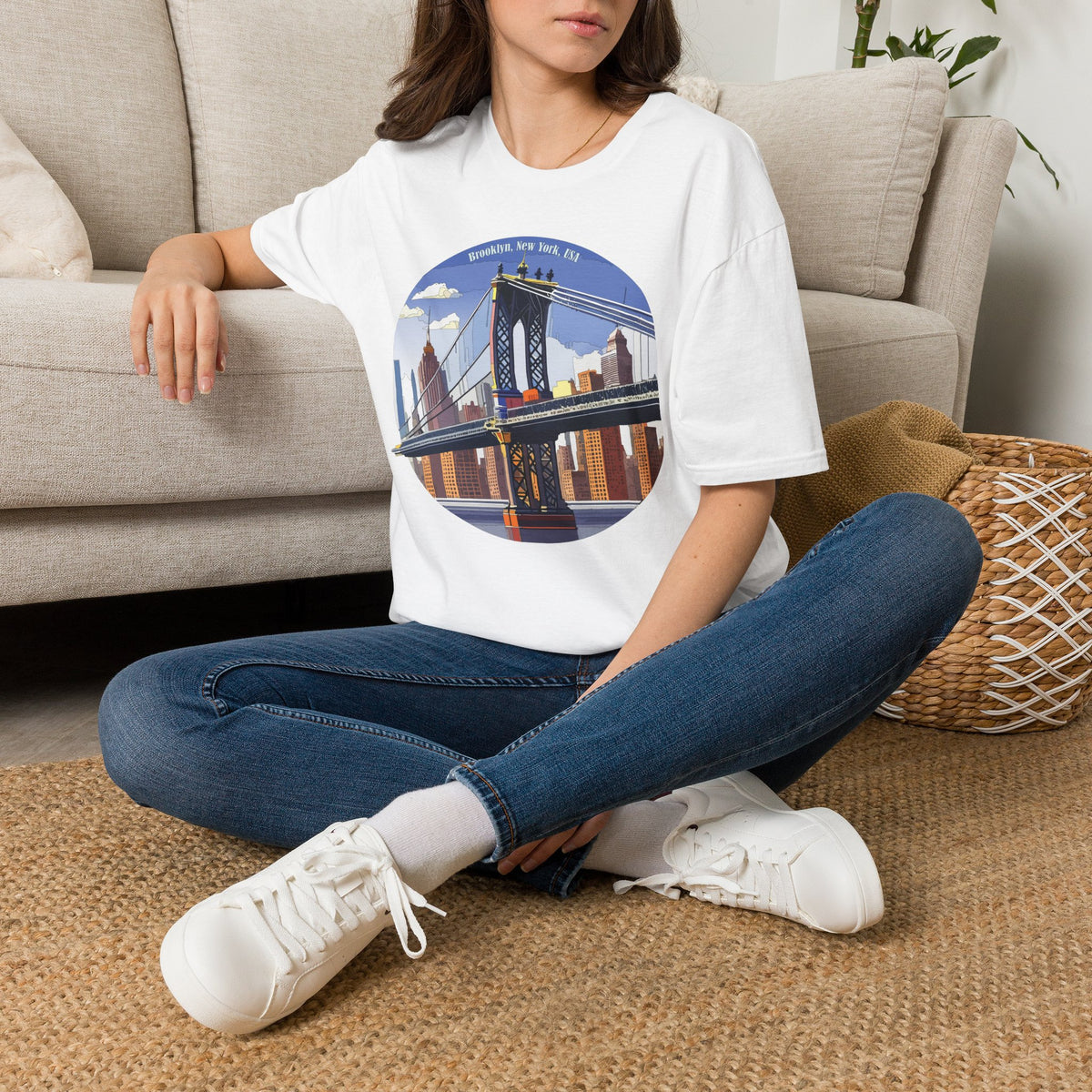 Brooklyn Bridge Illustration T-Shirt | New York City Skyline