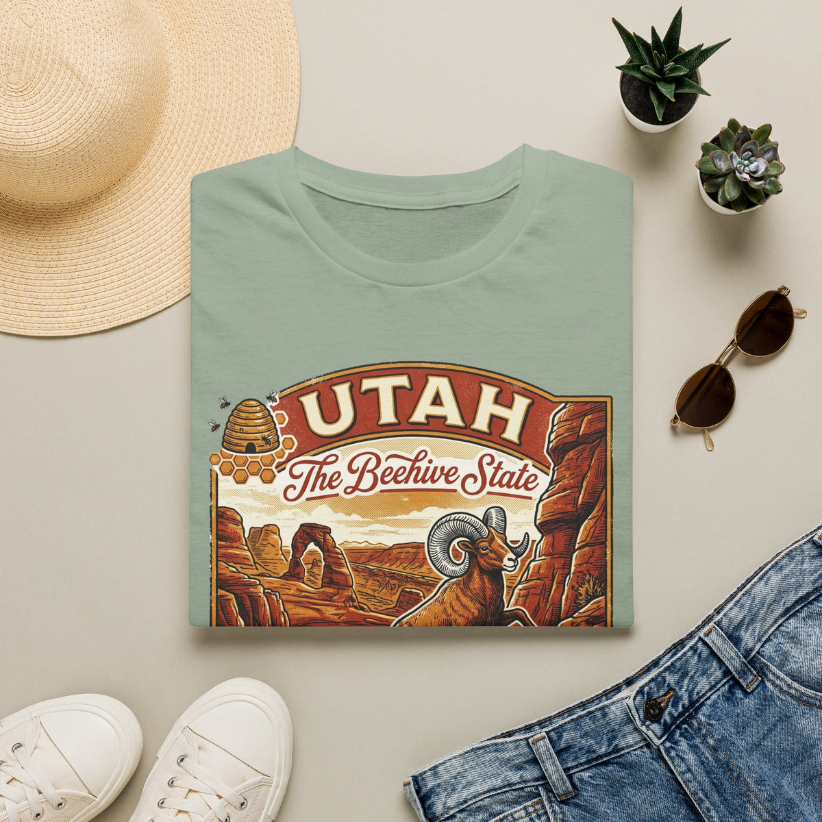 Utah State Retro Bighorn Sheep T-Shirt Travel Tourist Graphic Design Unisex 100 Cotton Gildan T-Shirt