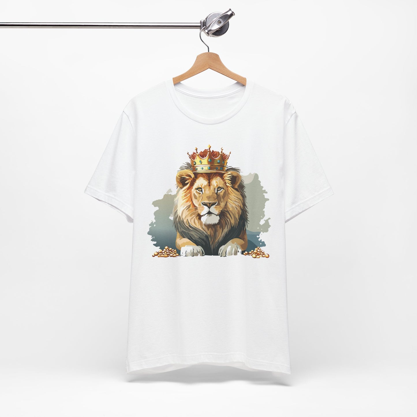 Majestic Lion Crown T-shirt, Animal Shirt, Lion Tee, Unisex Top, Birthday Gift, Shirt with Animal design