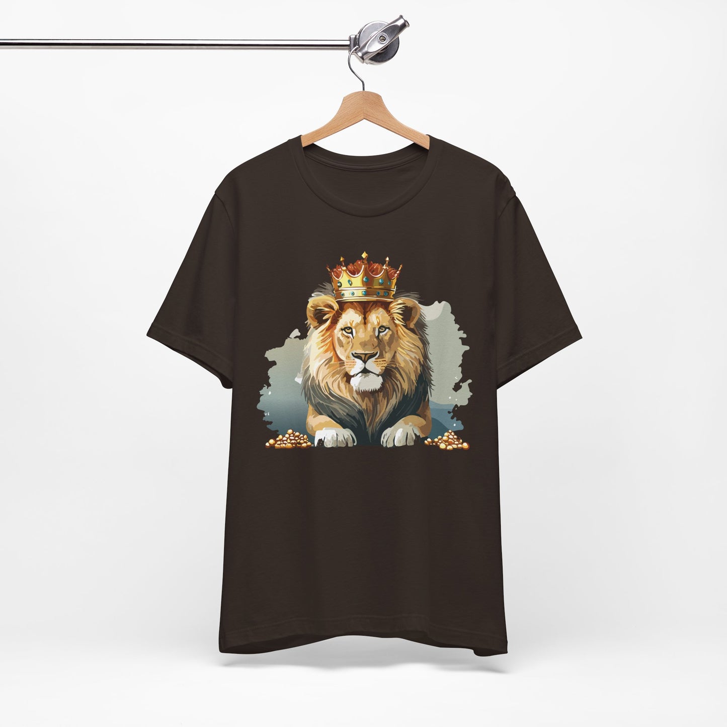Majestic Lion Crown T-shirt, Animal Shirt, Lion Tee, Unisex Top, Birthday Gift, Shirt with Animal design