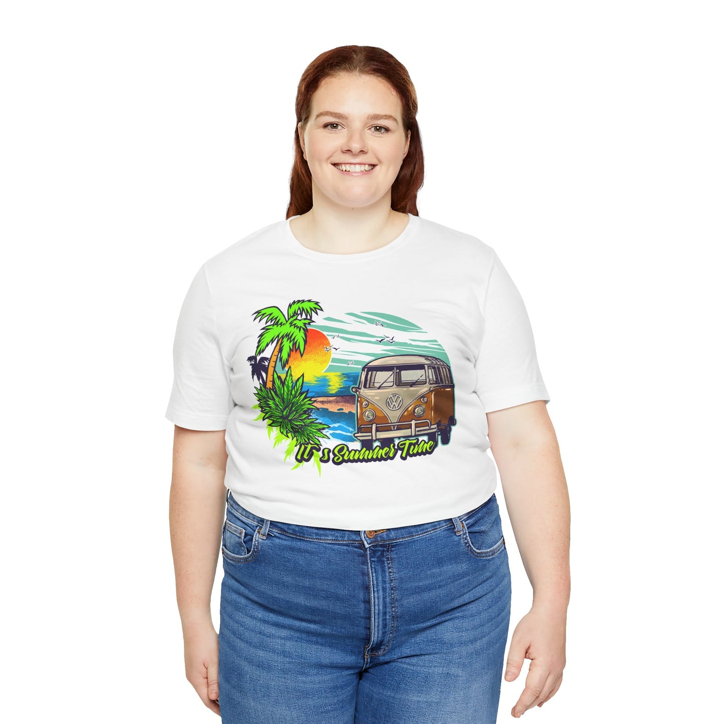 Old Bus Retro Poster Graphic Design Tee, Old Bus Shirt, Vintage Tees, Art Design T-Shirt, Graphic Tee, Retro Art Shirts