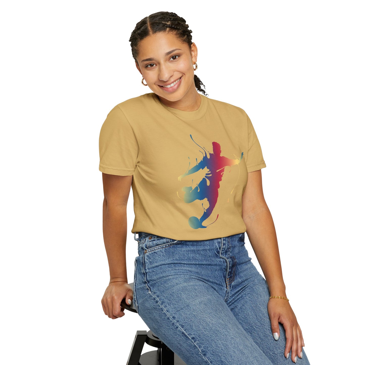 Unisex T-shirt with sports art design