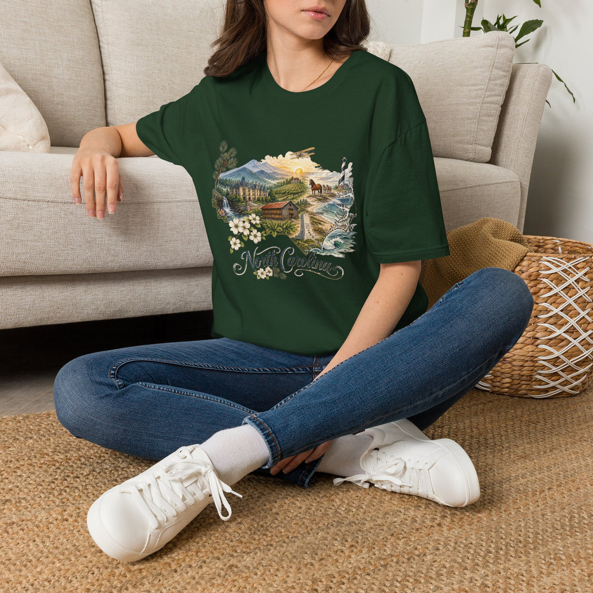North Carolina State Travel Tourist Graphic Design Unisex 100 Cotton Gildan T-Shirt
