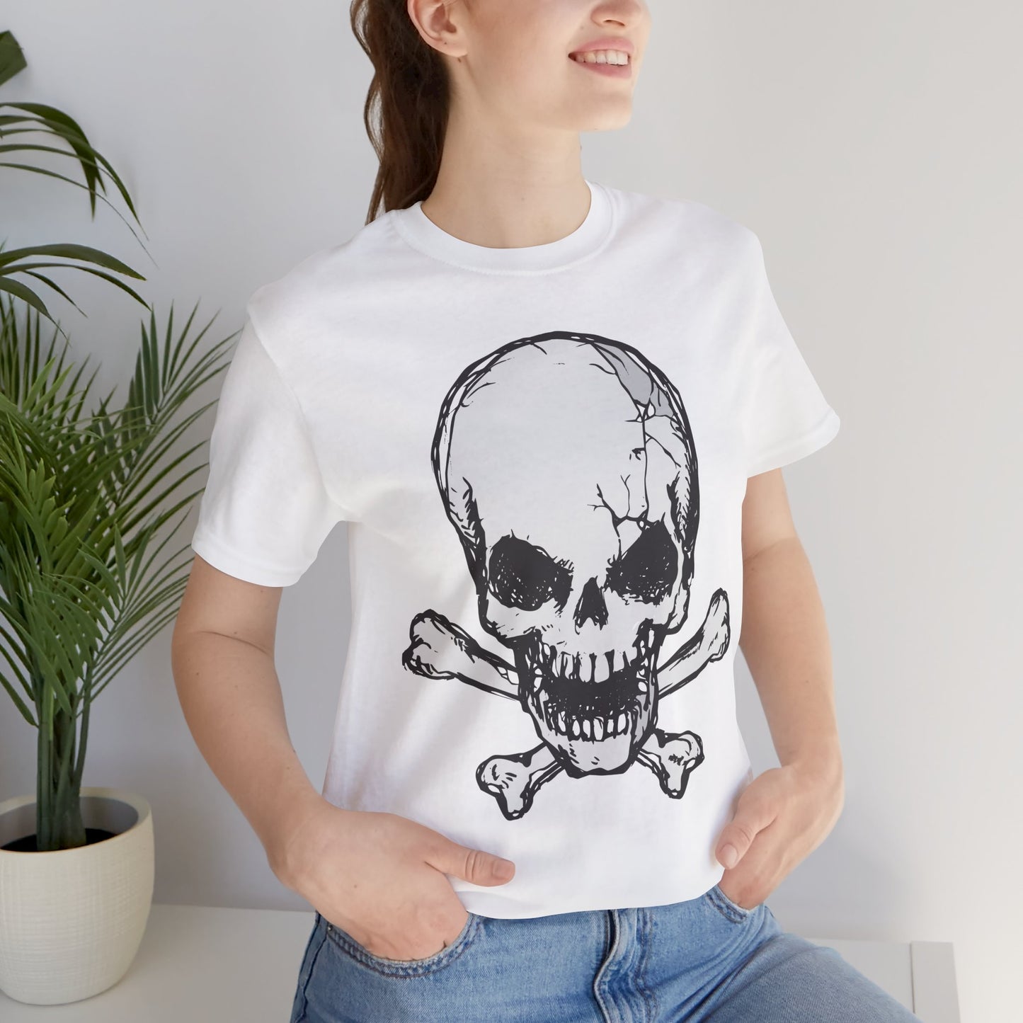 Grey Skull Graphic Design Tee, Skull Shirt, Vintage Tees, Art Design T-Shirt, Vintage Graphic Tee, Art Shirts with Skulls