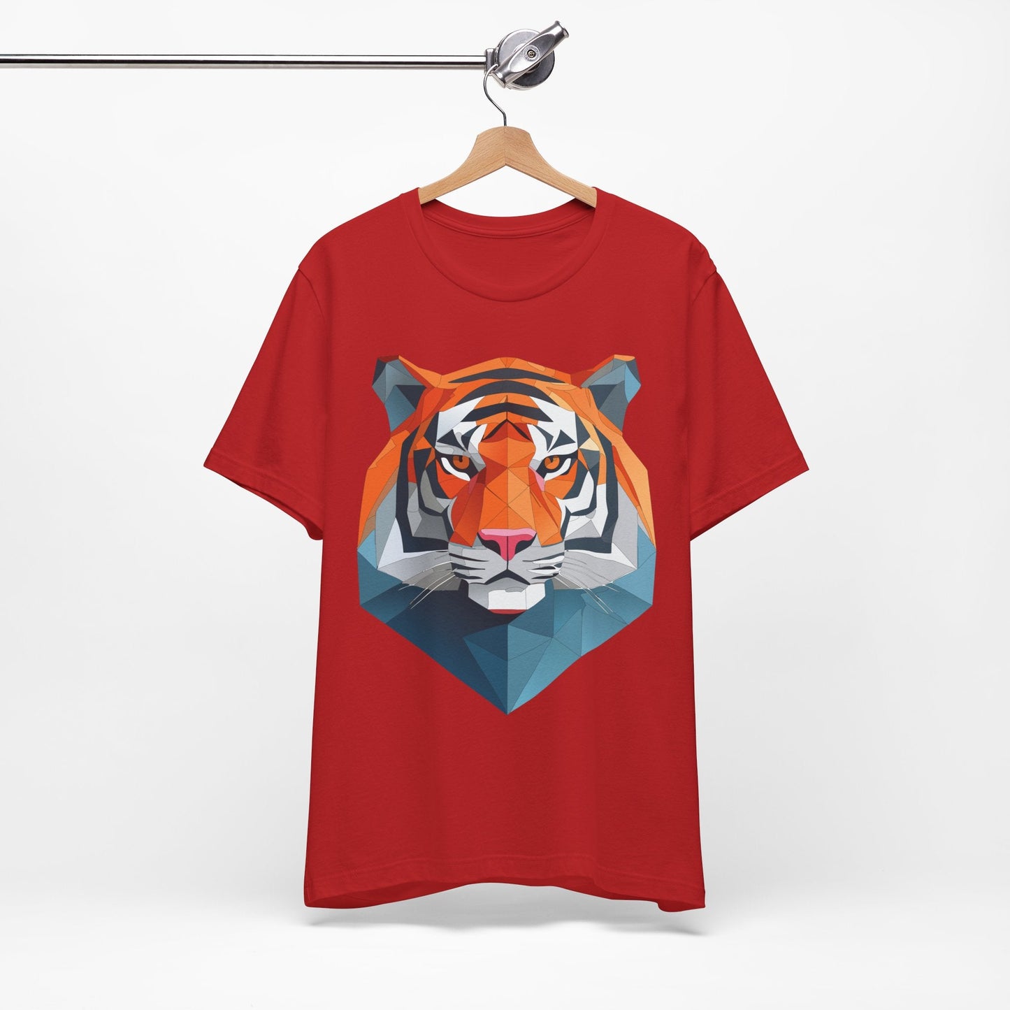 Unisex Animal Artwork Tee Shirt With Wild Animals Design For Everyday Wear And Comfort