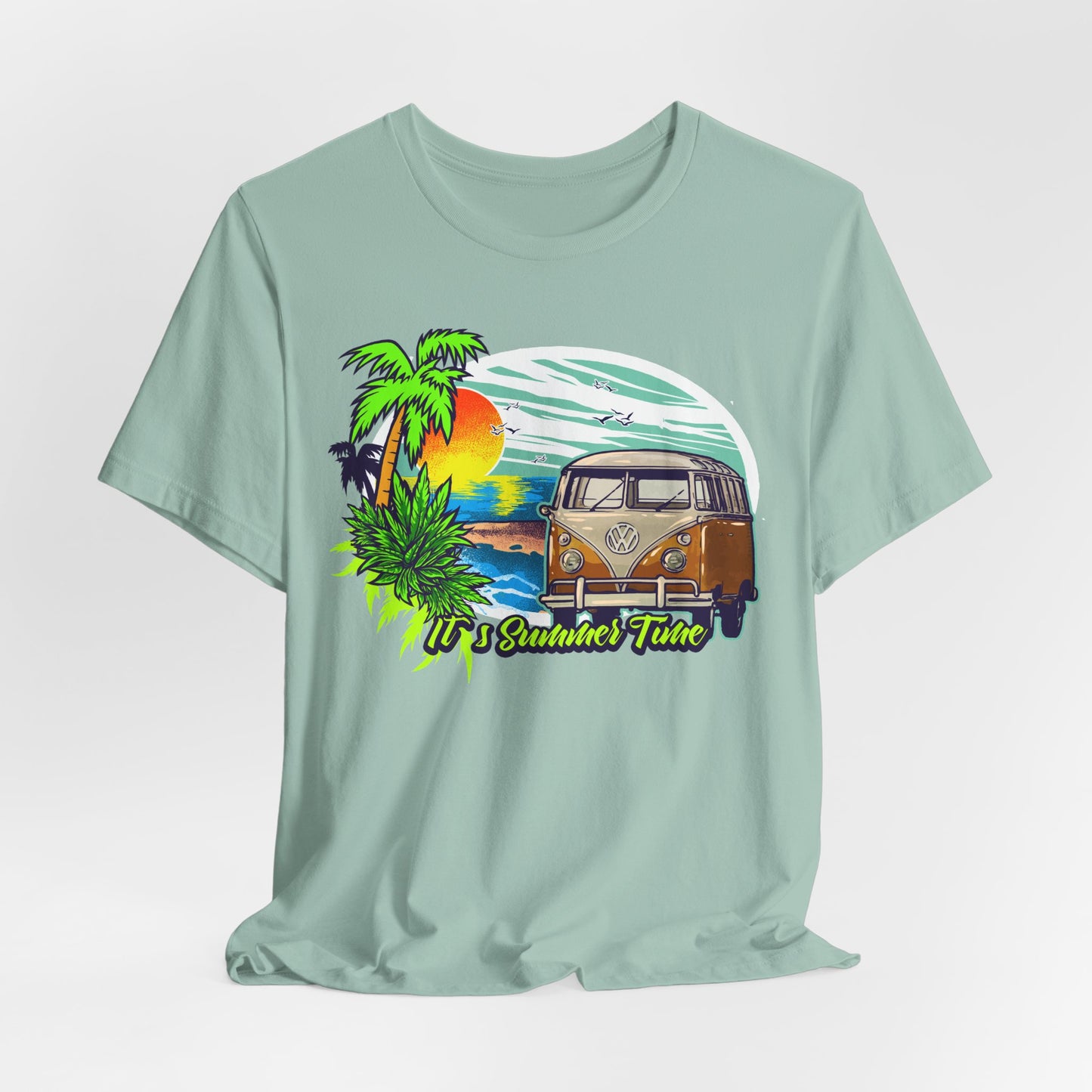 Old Bus Retro Poster Graphic Design Tee, Old Bus Shirt, Vintage Tees, Art Design T-Shirt, Graphic Tee, Retro Art Shirts