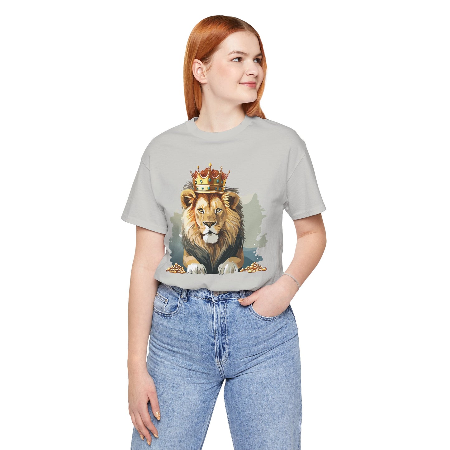 Majestic Lion Crown T-shirt, Animal Shirt, Lion Tee, Unisex Top, Birthday Gift, Shirt with Animal design