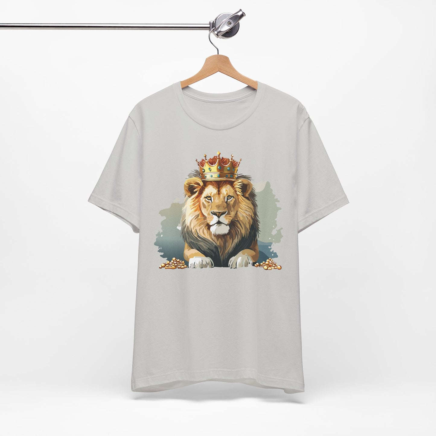 Majestic Lion Crown T-shirt, Animal Shirt, Lion Tee, Unisex Top, Birthday Gift, Shirt with Animal design