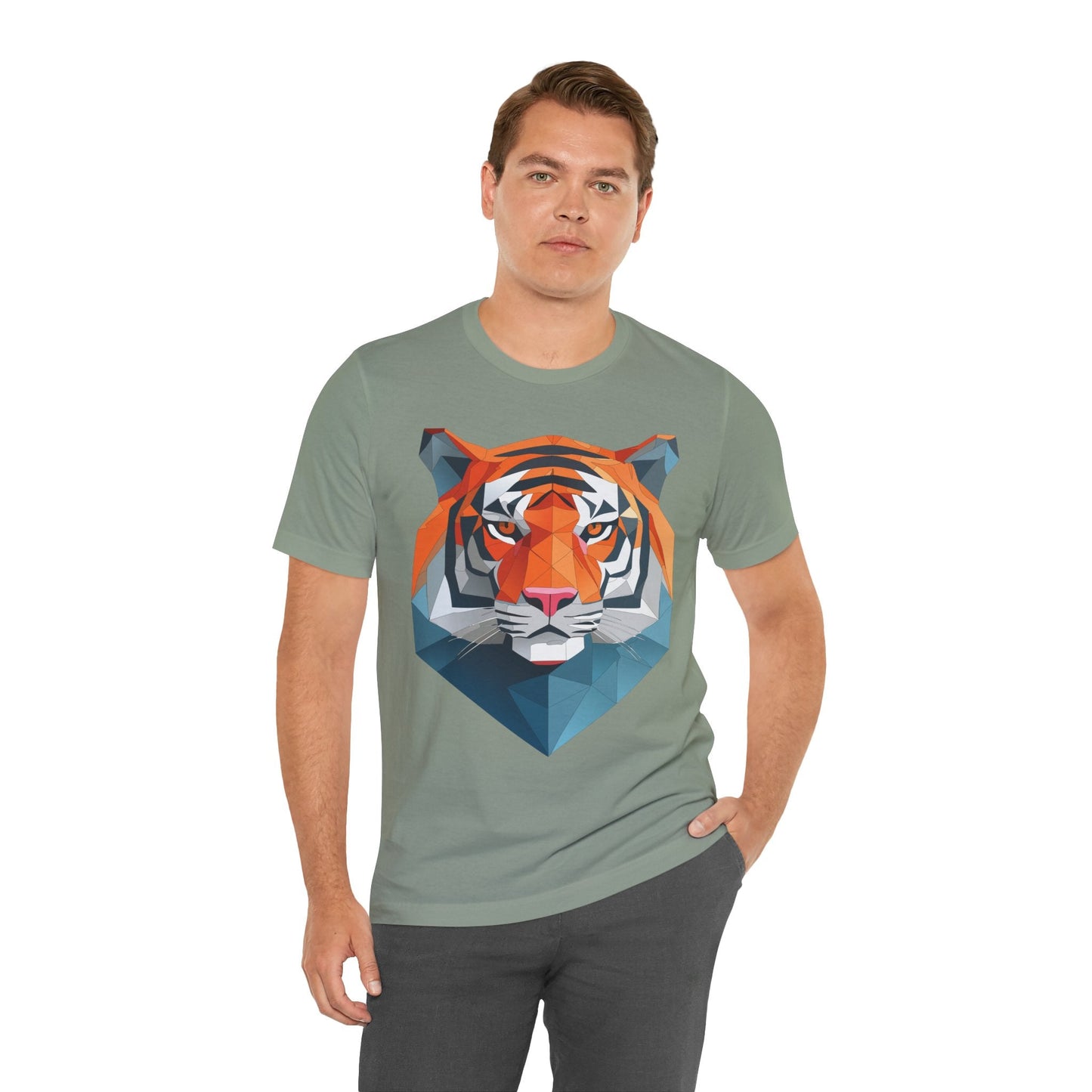Unisex Animal Artwork Tee Shirt With Wild Animals Design For Everyday Wear And Comfort