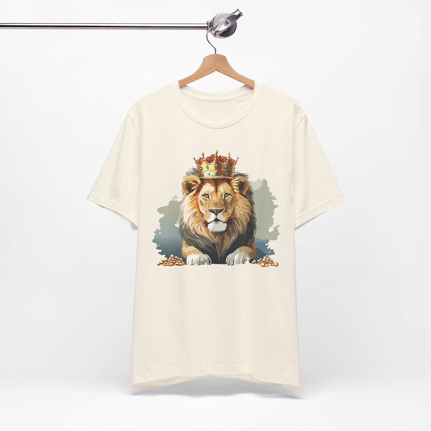 Majestic Lion Crown T-shirt, Animal Shirt, Lion Tee, Unisex Top, Birthday Gift, Shirt with Animal design