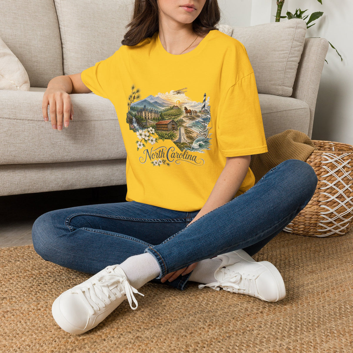 North Carolina State Travel Tourist Graphic Design Unisex 100 Cotton Gildan T-Shirt