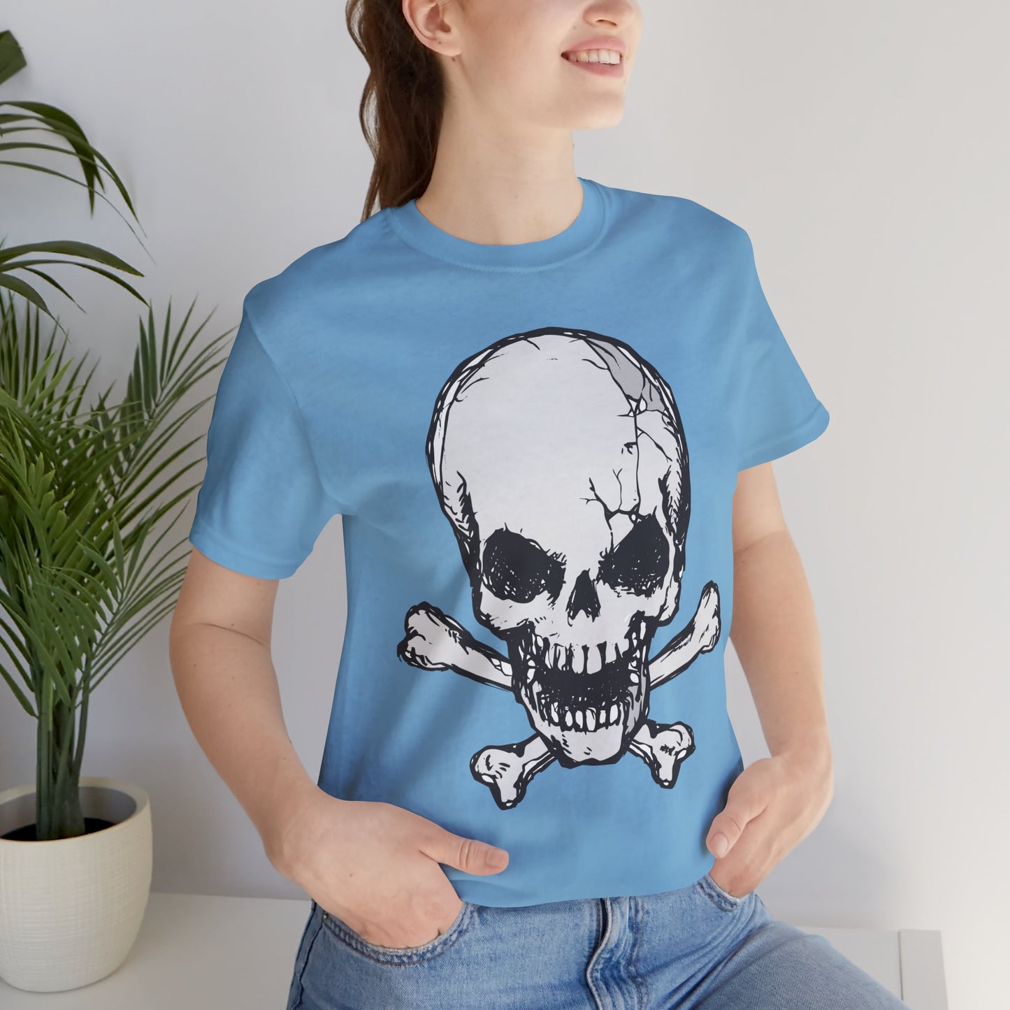 Grey Skull Graphic Design Tee, Skull Shirt, Vintage Tees, Art Design T-Shirt, Vintage Graphic Tee, Art Shirts with Skulls