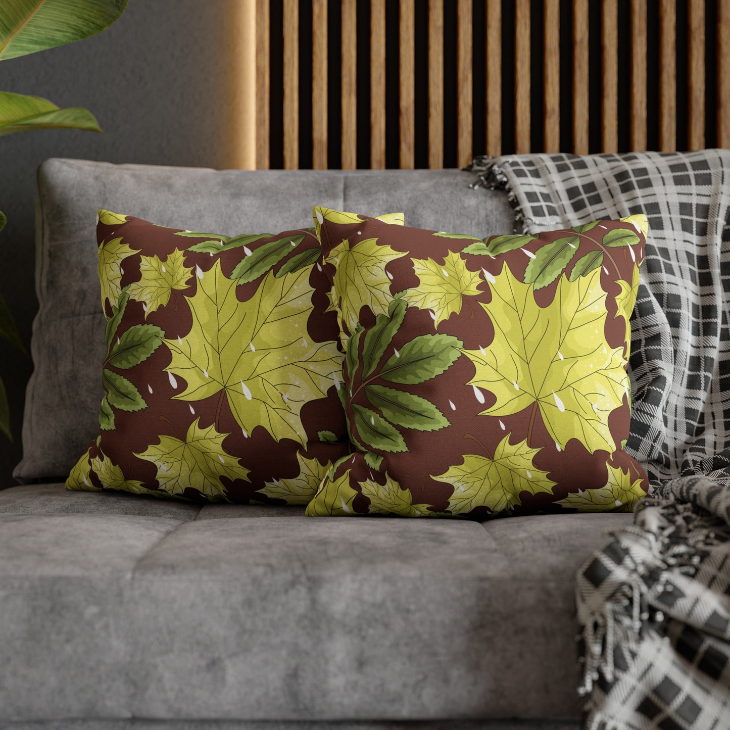 Floral Poly Pillowcase