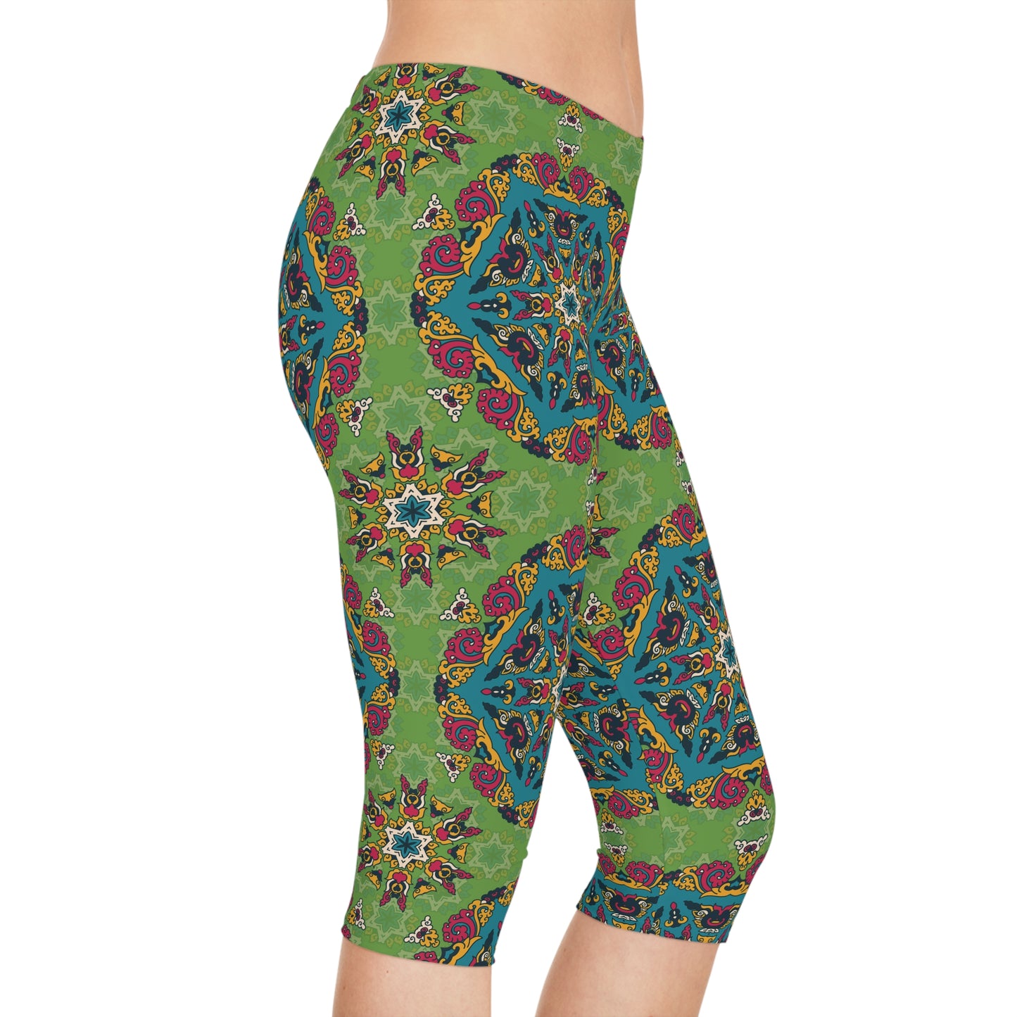 Capri leggings with traditional print