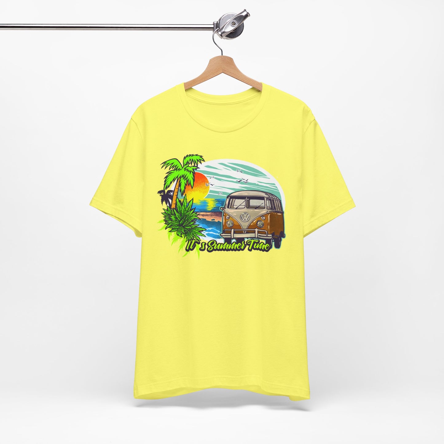 Old Bus Retro Poster Graphic Design Tee, Old Bus Shirt, Vintage Tees, Art Design T-Shirt, Graphic Tee, Retro Art Shirts