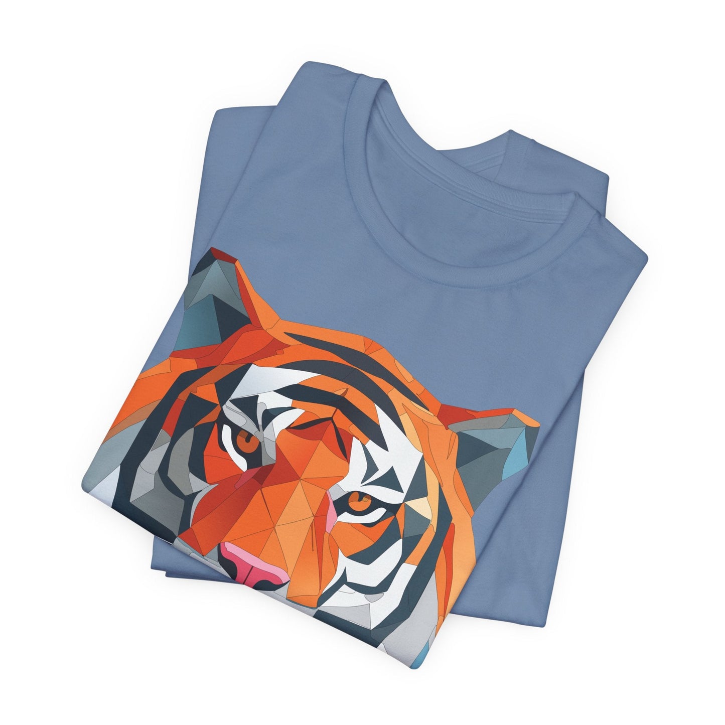 Unisex Animal Artwork Tee Shirt With Wild Animals Design For Everyday Wear And Comfort