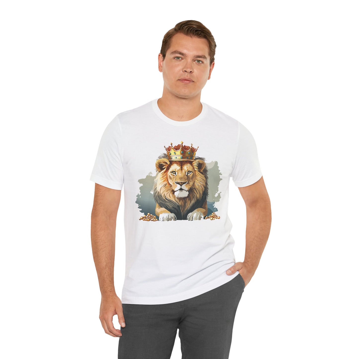 Majestic Lion Crown T-shirt, Animal Shirt, Lion Tee, Unisex Top, Birthday Gift, Shirt with Animal design