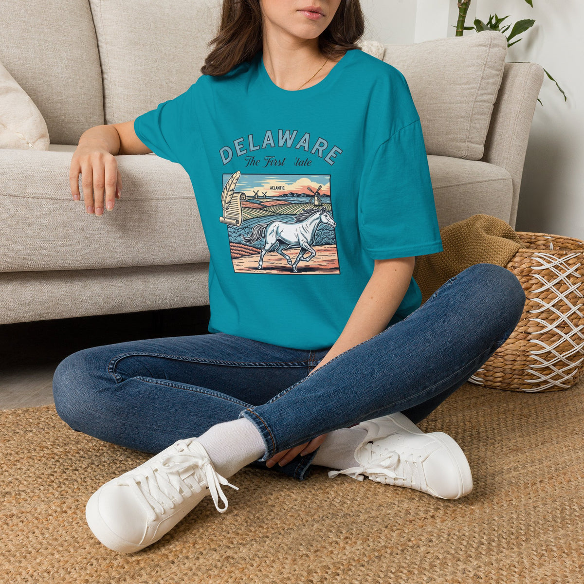 Delaware First State Vintage Horse Tee Travel Tourist Graphic Design Unisex 100 Cotton Gildan T-Shirt