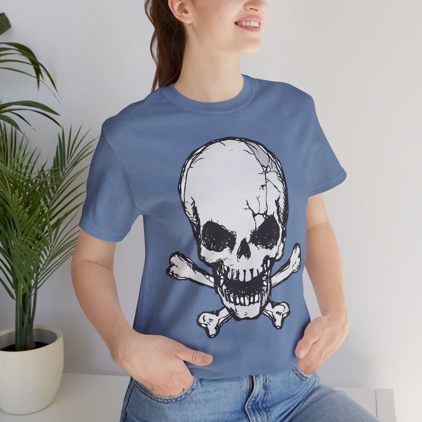 Grey Skull Graphic Design Tee, Skull Shirt, Vintage Tees, Art Design T-Shirt, Vintage Graphic Tee, Art Shirts with Skulls