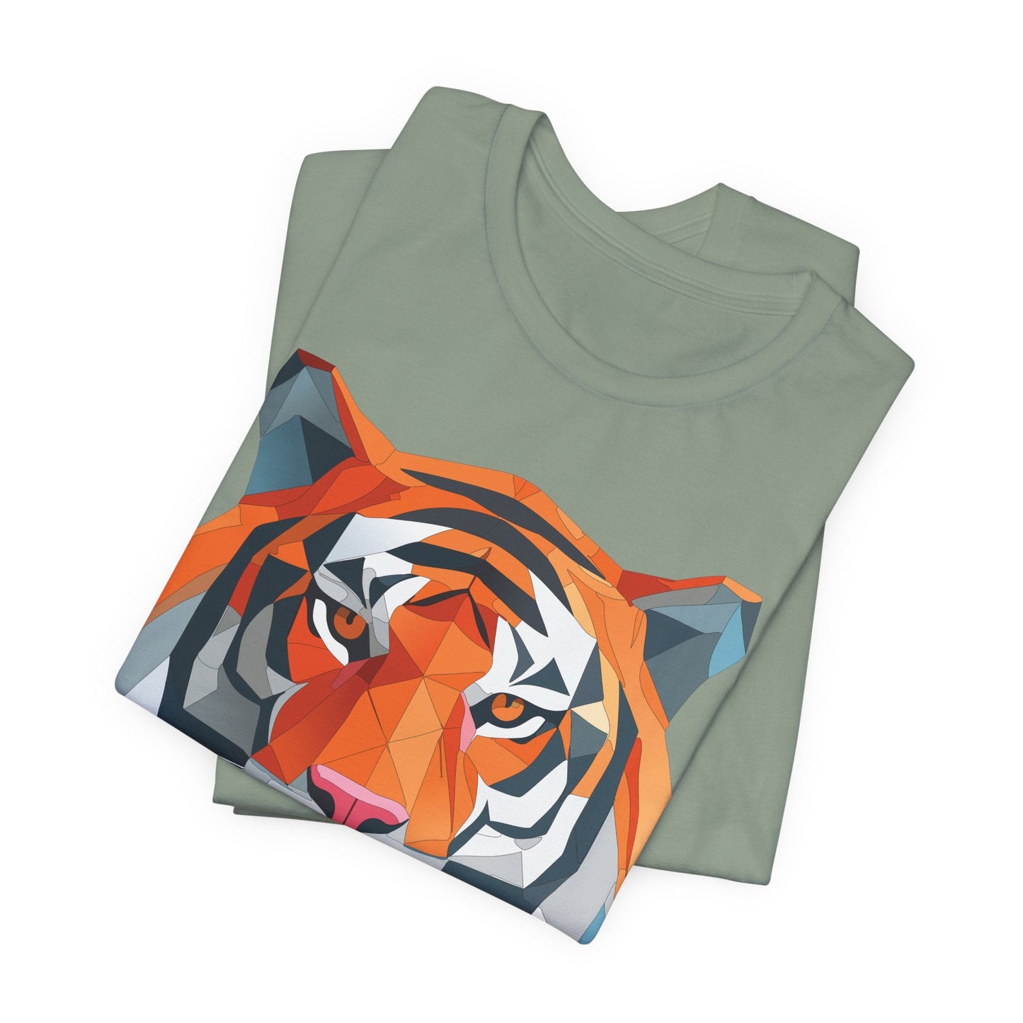 Unisex Animal Artwork Tee Shirt With Wild Animals Design For Everyday Wear And Comfort