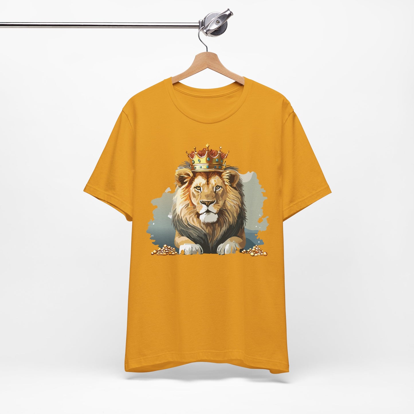 Majestic Lion Crown T-shirt, Animal Shirt, Lion Tee, Unisex Top, Birthday Gift, Shirt with Animal design
