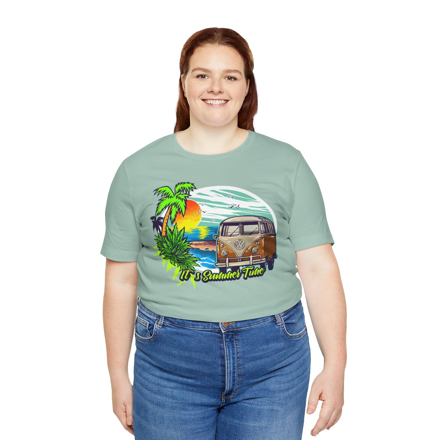 Old Bus Retro Poster Graphic Design Tee, Old Bus Shirt, Vintage Tees, Art Design T-Shirt, Graphic Tee, Retro Art Shirts