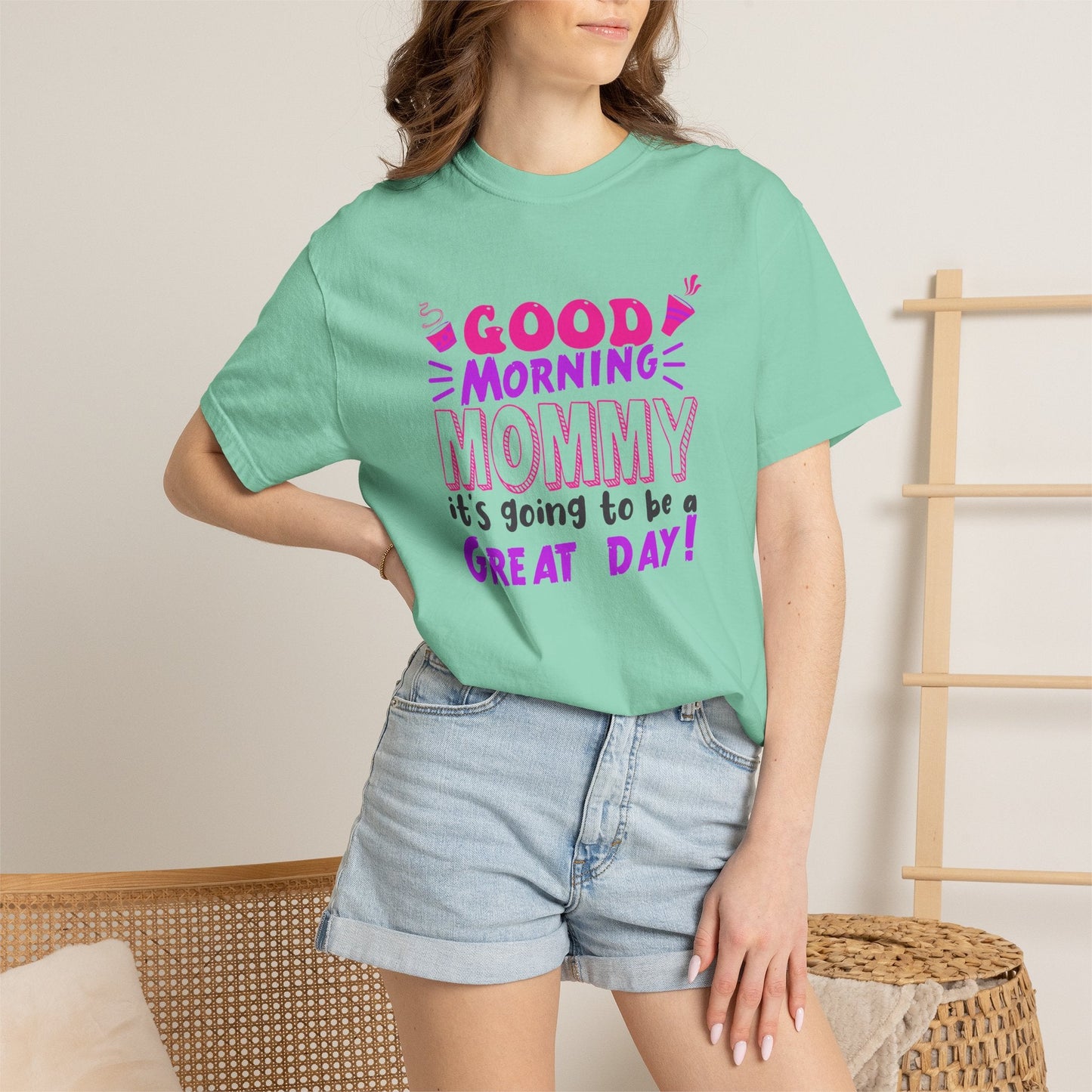 Mom T-shirt Mother's Day Mama Tee Unisex Comfort Colors Garment-Dyed Cotton h41