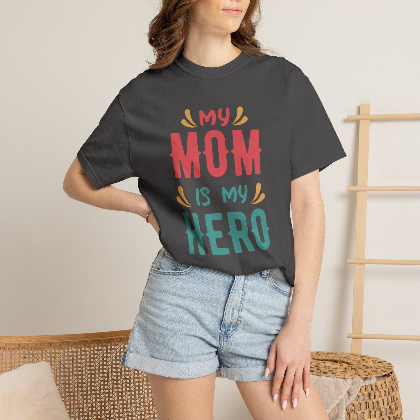 Mom T-shirt Mother's Day Mama Tee Unisex Comfort Colors Garment-Dyed Cotton h11