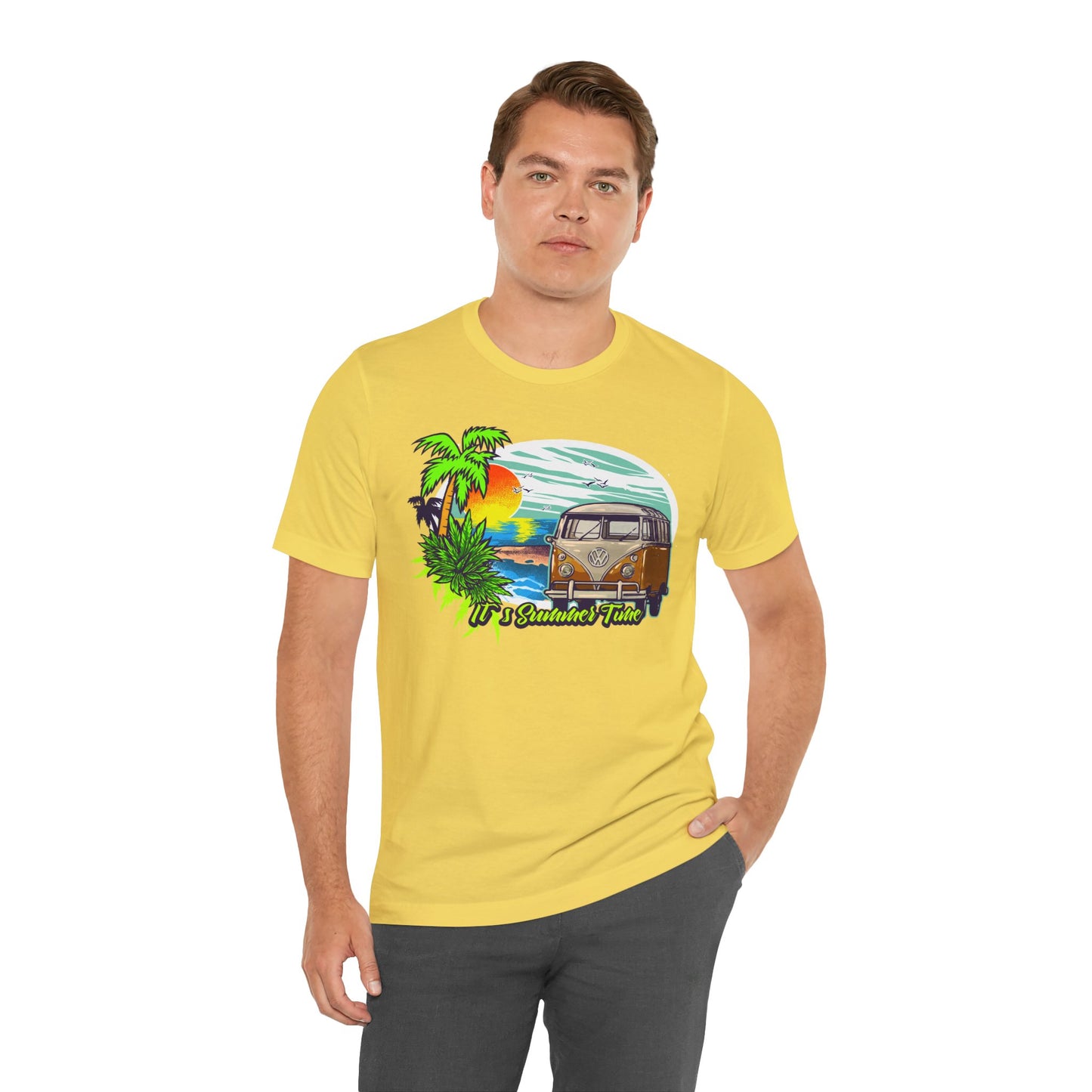 Old Bus Retro Poster Graphic Design Tee, Old Bus Shirt, Vintage Tees, Art Design T-Shirt, Graphic Tee, Retro Art Shirts