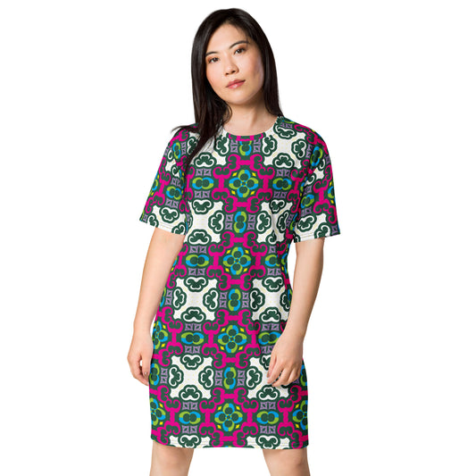 T-shirt dress with traditional print