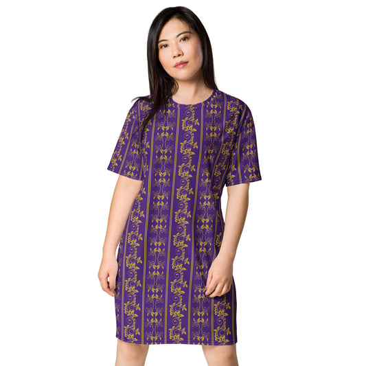 T-shirt dress with traditional print